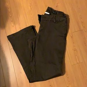 Lee chinos. Espresso brown color. Boot cut.